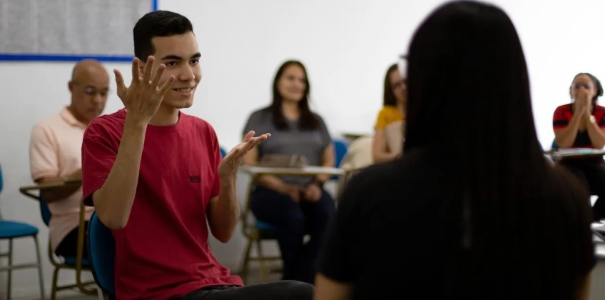 Prefeitura de Volta Redonda promove experiência imersiva na cultura surda na sexta-feira